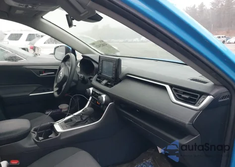 2019 Toyota Rav4 Xle из США, поврежденный, VIN JTMP1RFV0KD031165